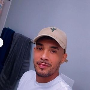 Meet your Posher, Jesus rene